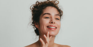 Read more about the article The Biggest Fall Skincare Trend: Chemical Peels