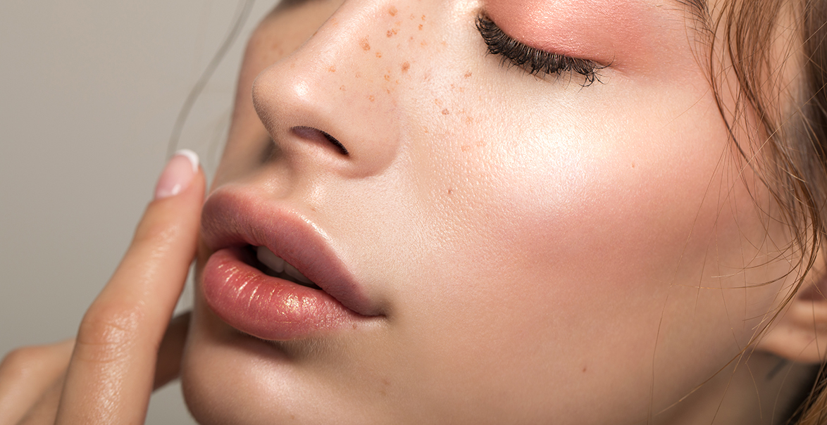 Read more about the article Lip Blushing Certification: Enhance Your Skills in the Art of Beautiful Lips